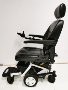 wózek inwalidzki elektryczny domowy travelux bok