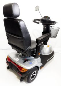 skuter inwalidzki elektryczny invacare orion tył światła