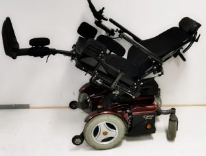 wózek inwalidzki elektryczny terenowy permobil c500 przechył kołyska