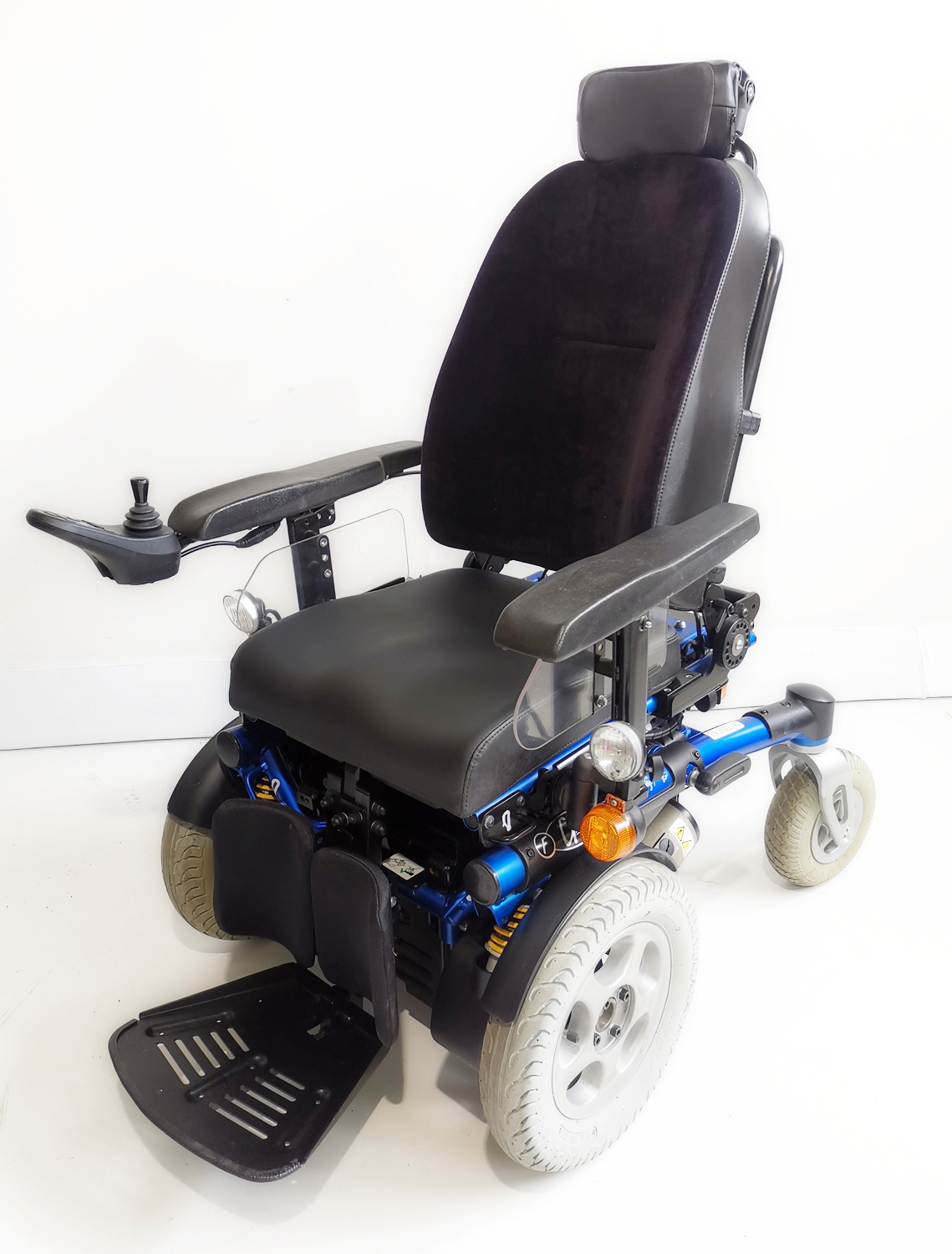 wózek inwalidzki elektryczny quickie groove 2