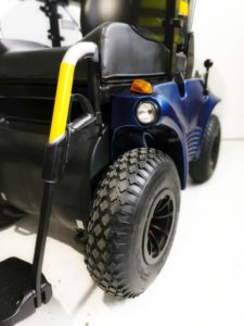 wózek inwalidzki elektryczny optimus 2 niebieski 1