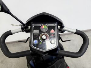 skuter inwalidzki elektryczny dla seniora envoy panel
