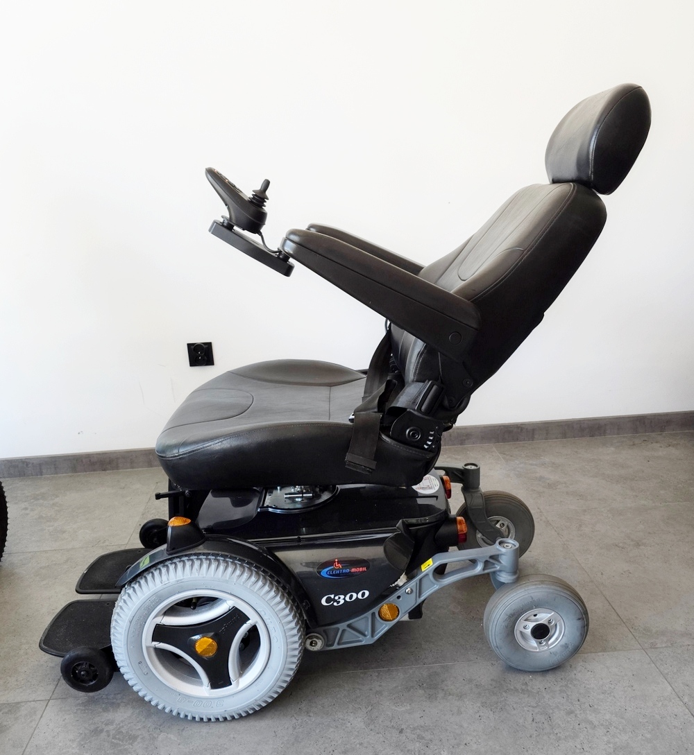 wózek elektryczny c 300 inwalidzki 5
