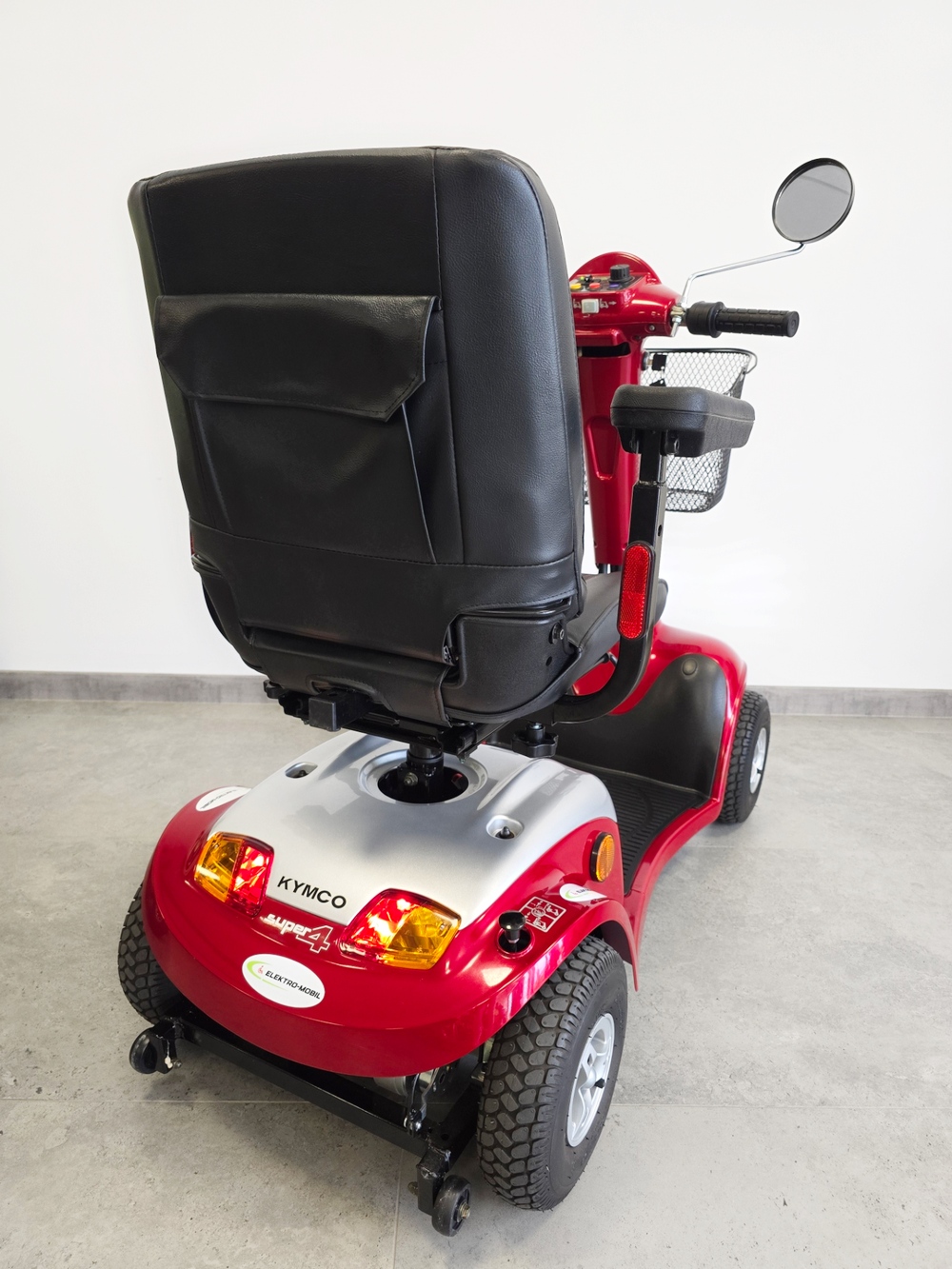 używany skuter inwalidzki elektryczny kymco czterokołowy elektro mobil 6