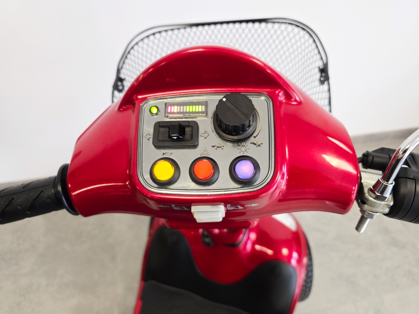 używany skuter inwalidzki elektryczny kymco czterokołowy elektro mobil 7